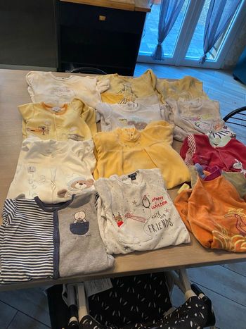 Lot pyjamas 3 mois