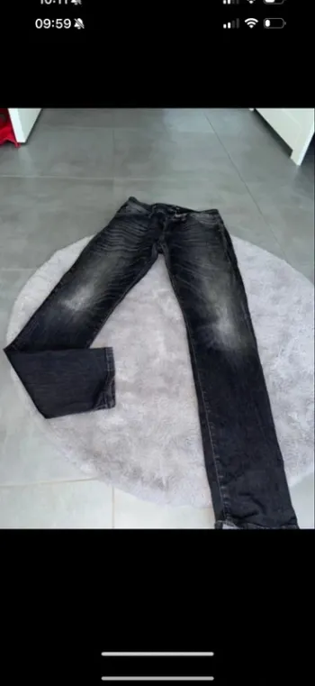 Jack&Jones jeans noir 30-32 tres bonne etat slim gleen