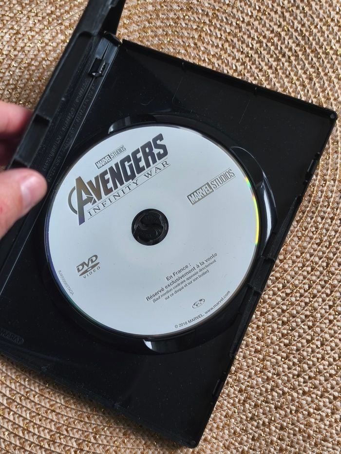 DVD Avengers infinity war - photo numéro 3