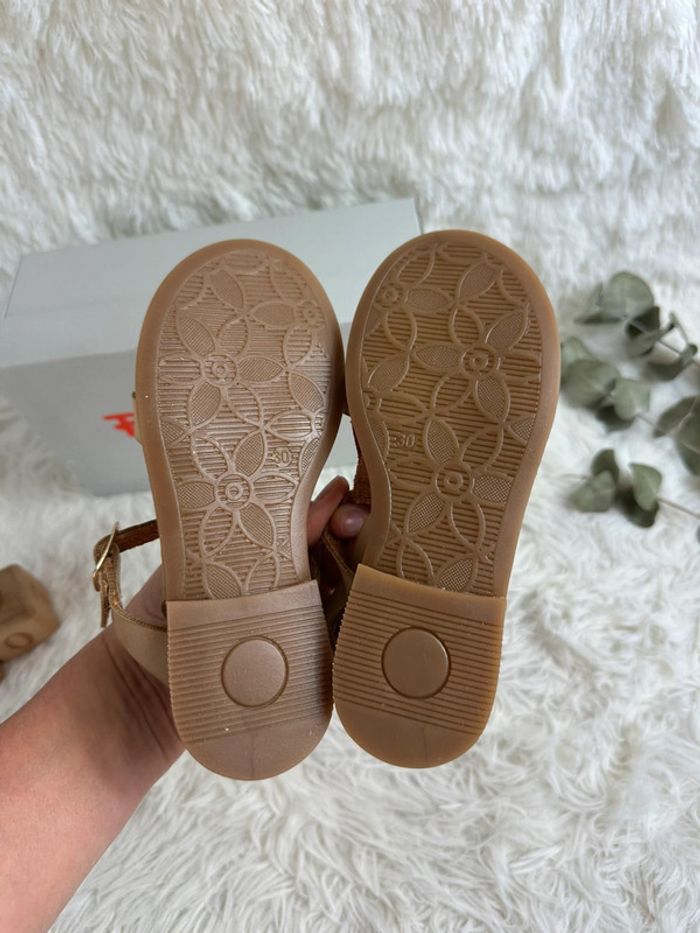 Paire de sandales Reqins taille 30 - photo numéro 5