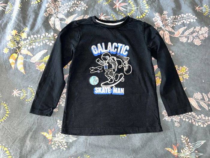 T-shirt astronautes galactic