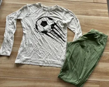Pyjama, taille 13, 14 ans