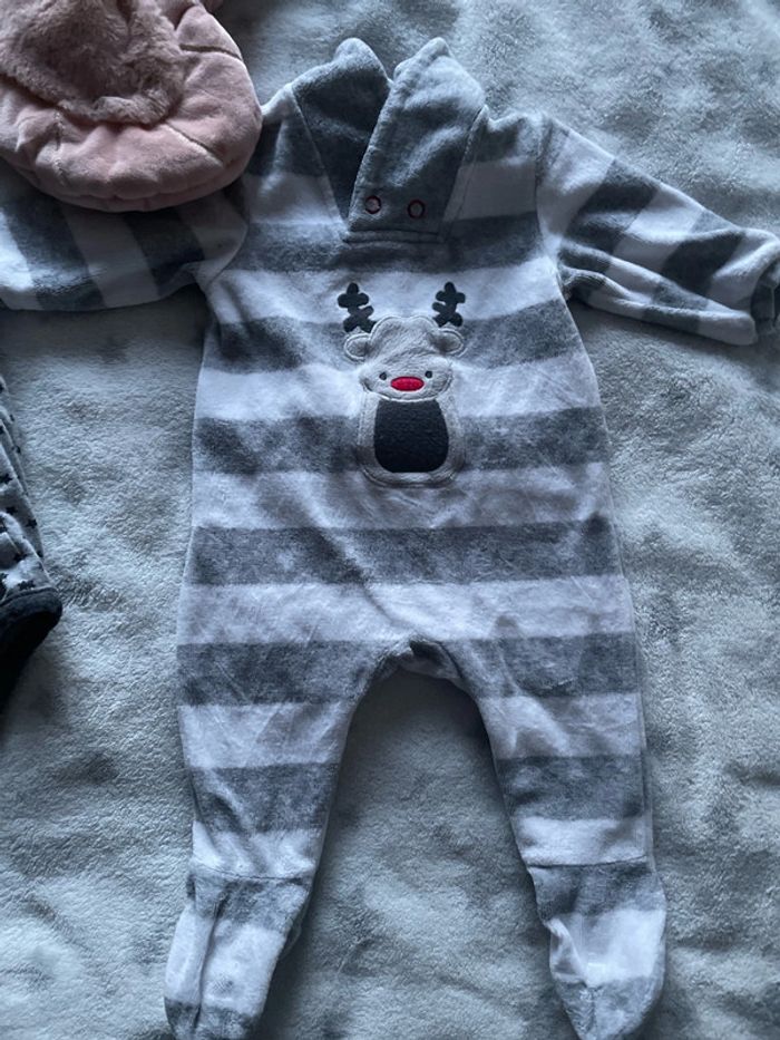 Body et pyjama gris - photo numéro 3