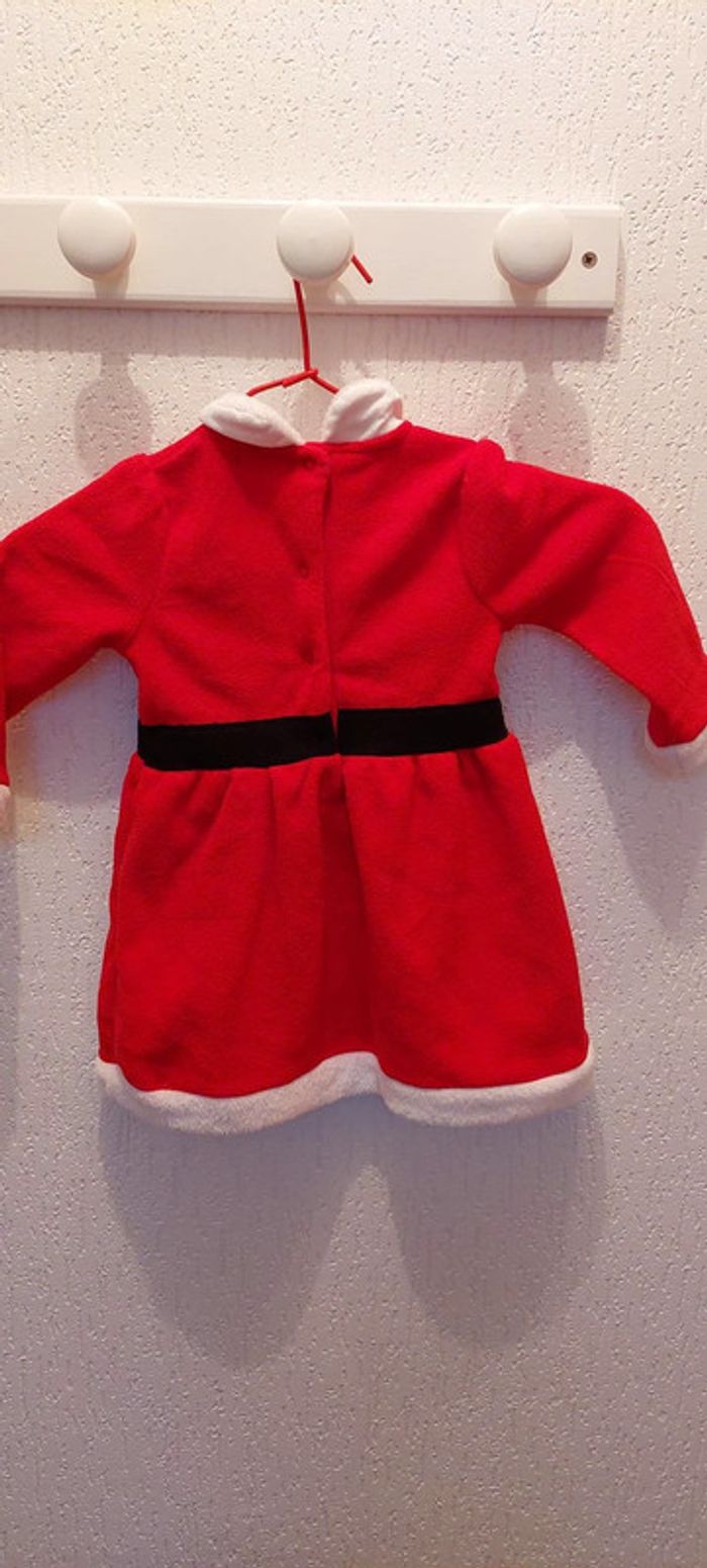 Très jolie robe Noël rouge In Extenso 86 cm 18 mois excellent état - photo numéro 2