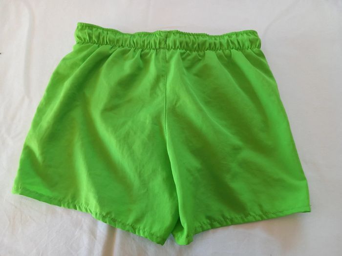 Short de bain garçon Olaian 8 ans. - photo numéro 3