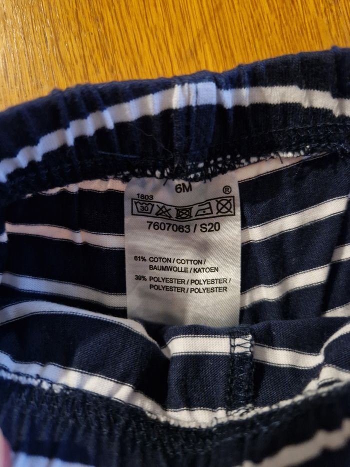Lot de 2 shorts 6 mois - photo numéro 4