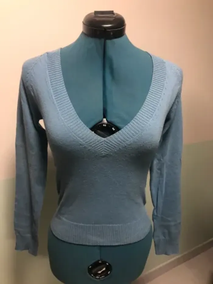 Pull bleu femme S 36 col v petit tricot Zara trafaluc - photo numéro 12