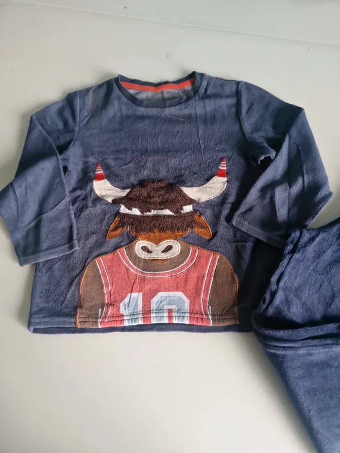 Pyjama hivers 6 ans - photo numéro 2