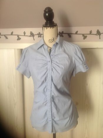 Chemisier léger à fines lignes bleues