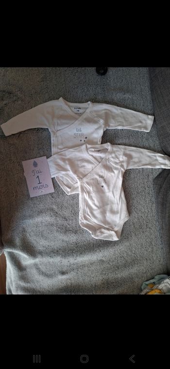 Lot 2 bodies 1Mois Ml