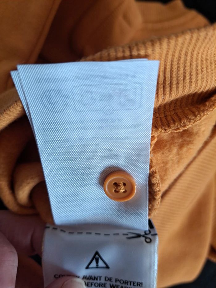 Sweat moutarde 6 mois - photo numéro 4