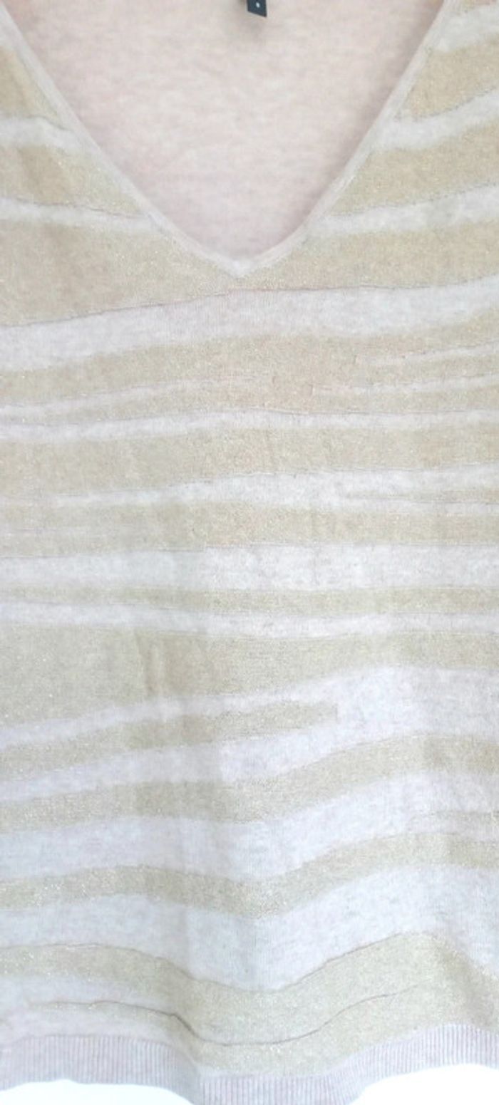 Pull T: S - photo numéro 4