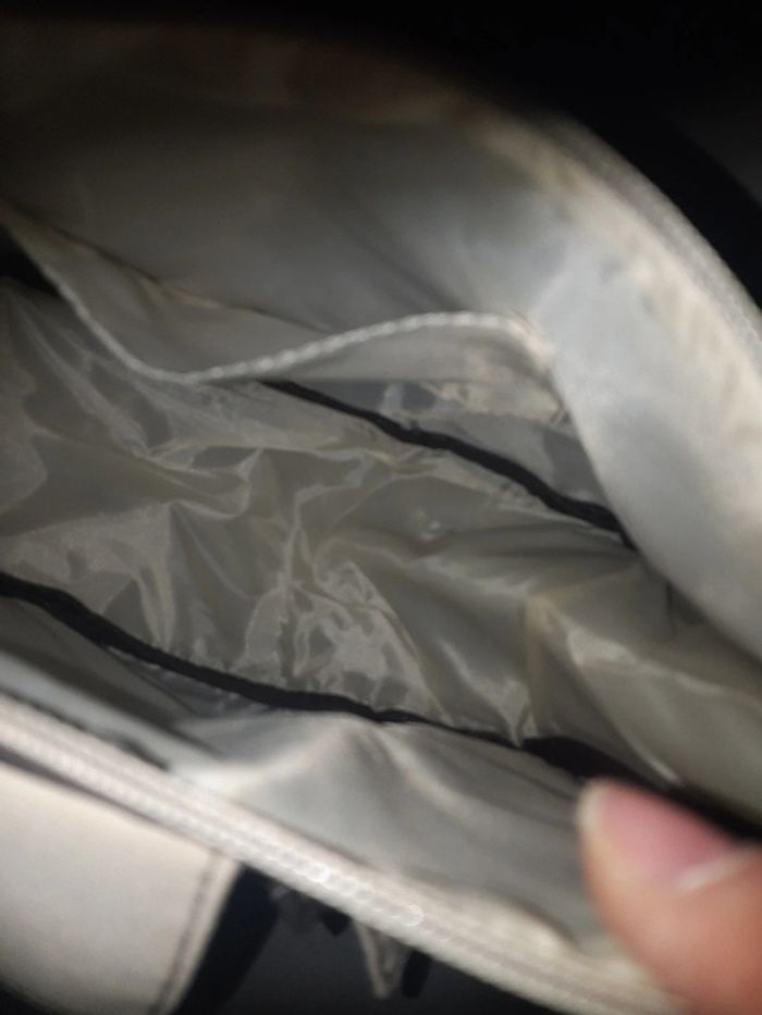 Sac à main bicolore - photo numéro 3
