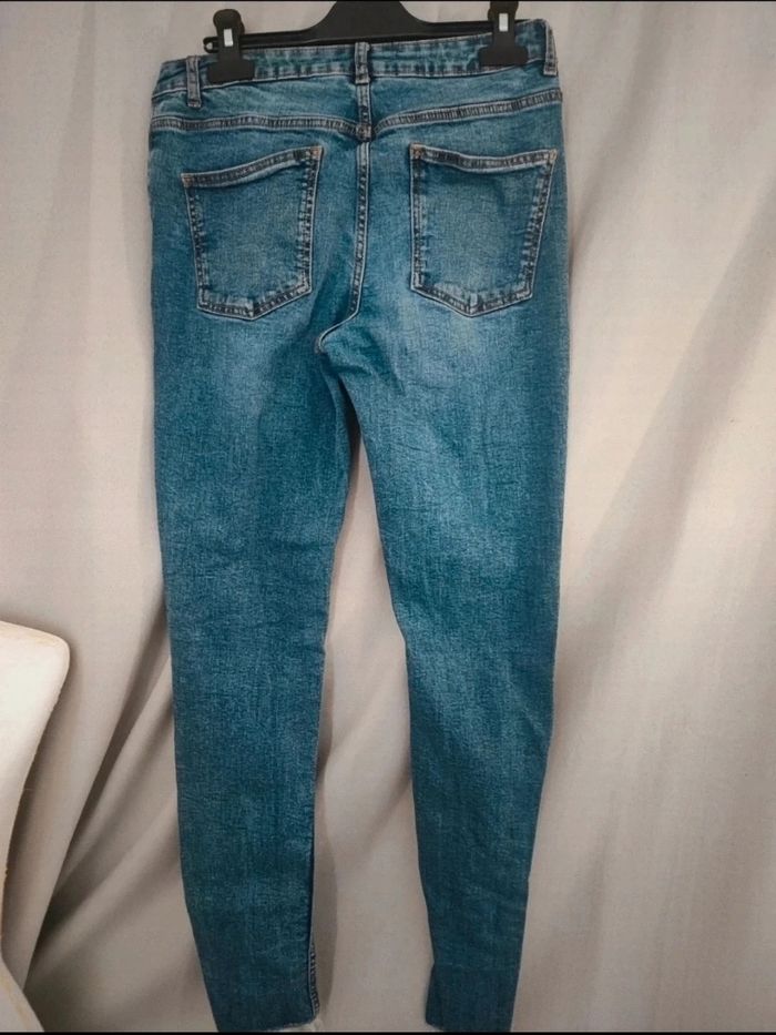 Jean skinny taille haute Kiabi taille 36 - photo numéro 2