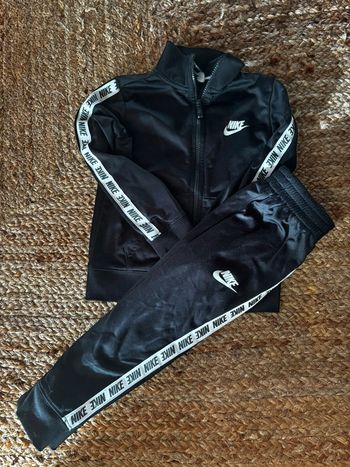 Survêtement Nike 3/4 ans