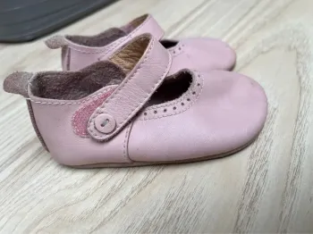 Chaussons Bobux rose taille S fille