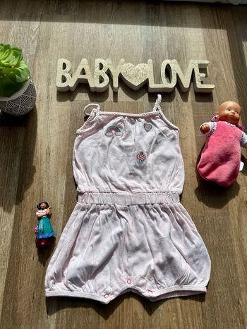 - Combishort Liberto   - 12 mois  - Très bon état 