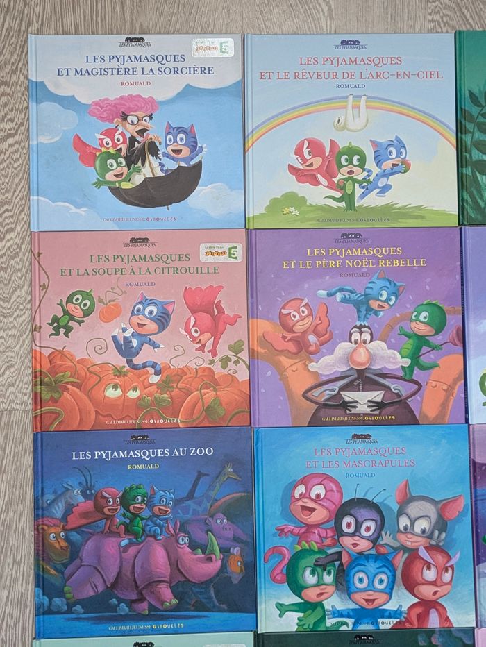 Lot de 18 livres « Les Pyjamasques » Aventures magiques et super-héros pour enfants - photo numéro 3