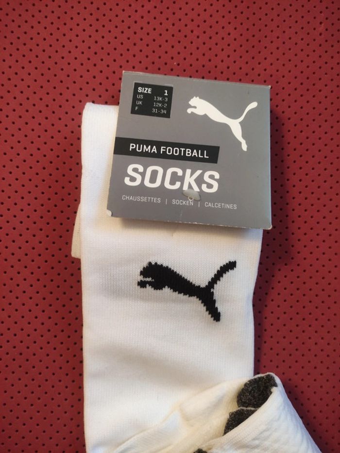 Chaussettes de foot Milan AC, Puma Authentique Officiel taille 31/34, Neuf - photo numéro 6