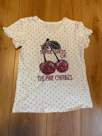 T-shirt blanc avec des cerises taille 146-152