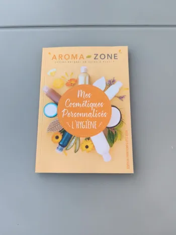 Livre mes cosmétiques personnalisés d'aroma zone