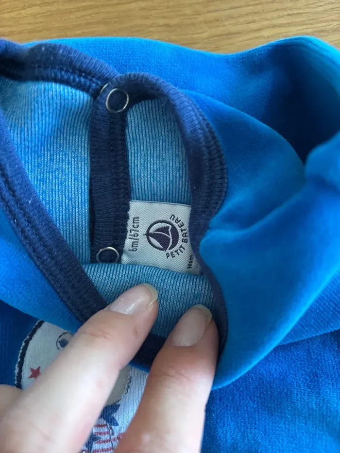 Lot pyjama une pièce - photo numéro 2