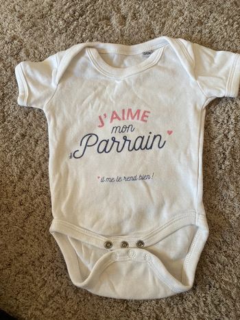 Body flocké « j’aime mon parrain »