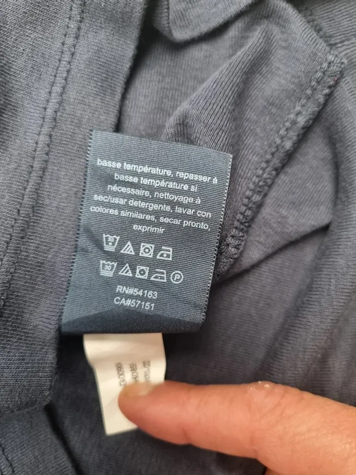 Sweat bleu marine Tommy Hilfiger – Taille S Femme (mesures en photos) - photo numéro 10
