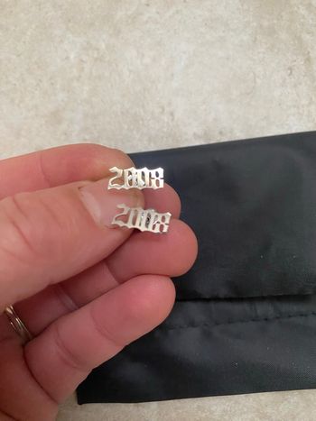 Boucles d’oreilles années 2008