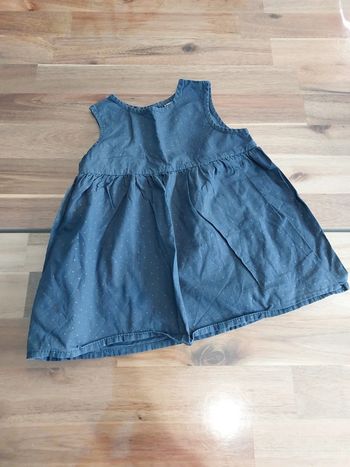 Robe légère 9 mois tape à l'œil