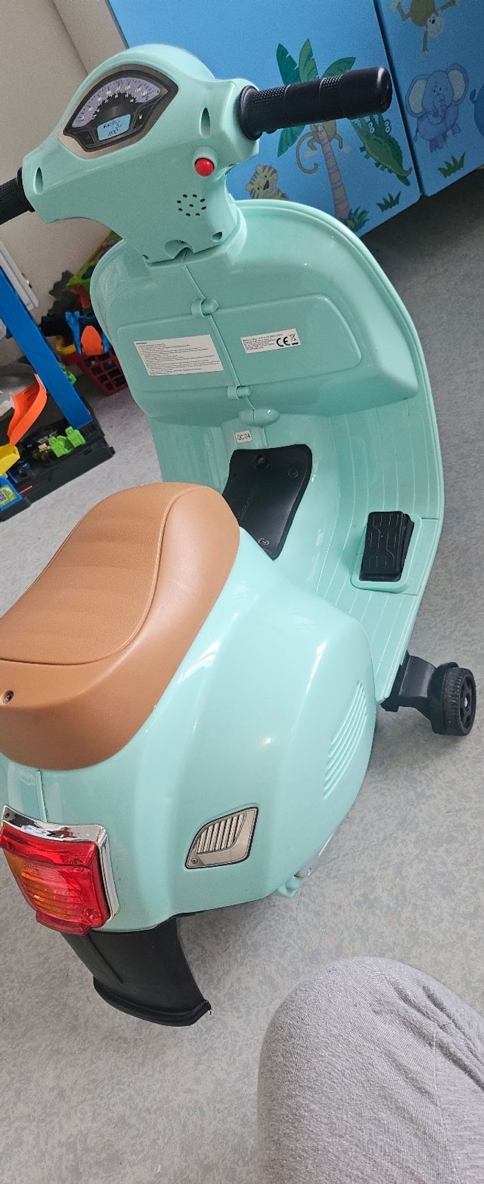 Vespa électrique - photo numéro 4