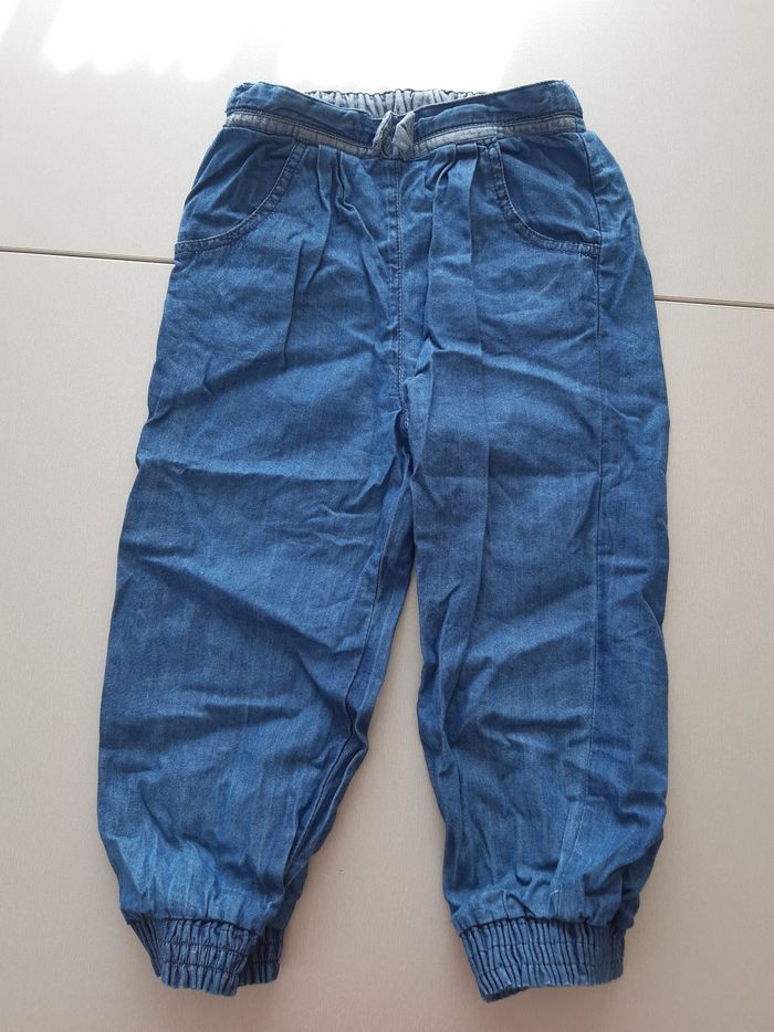 Jean taille 36 mois