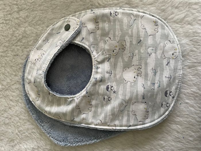 Bavoir baltique ourson polaire