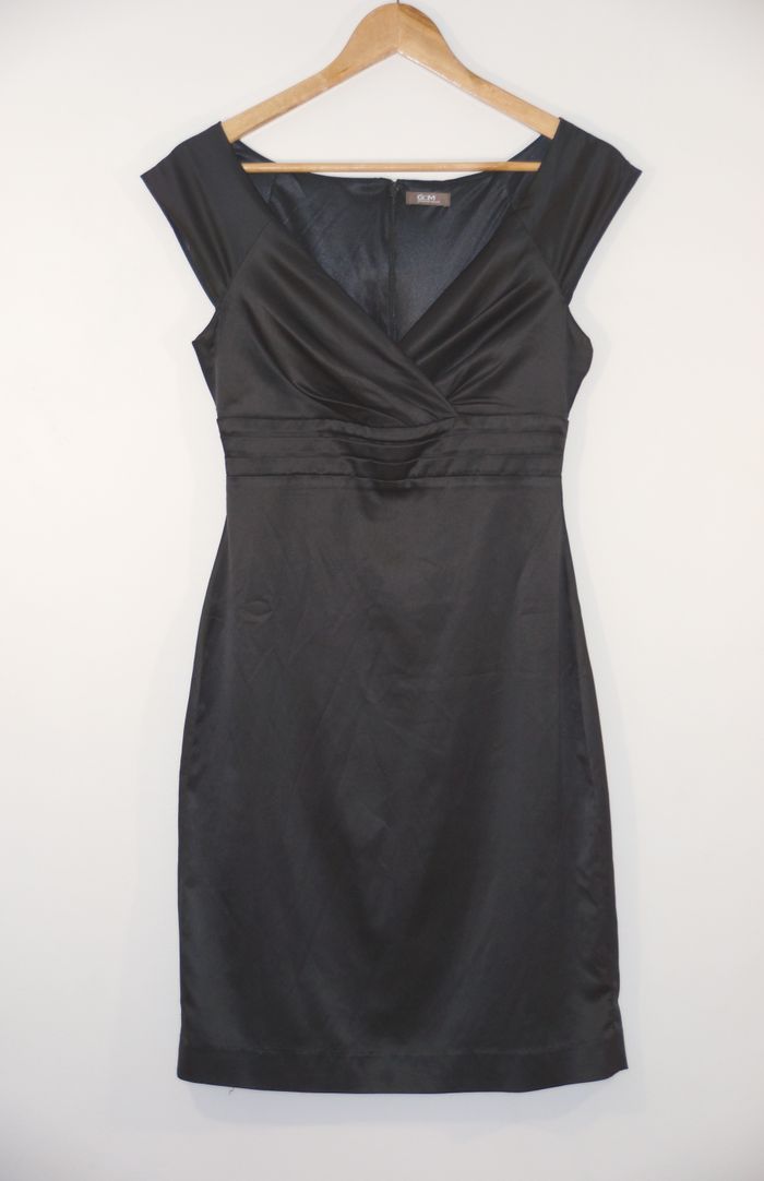Robe satinée