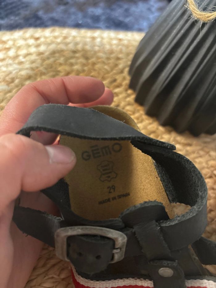 Claquettes GEMO garçon pointure 29 - photo numéro 3