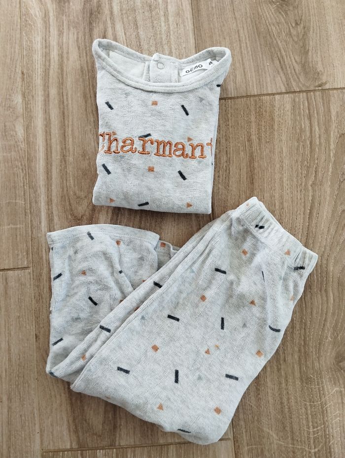 Pyjama - photo numéro 2