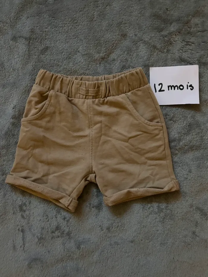 Short bébé