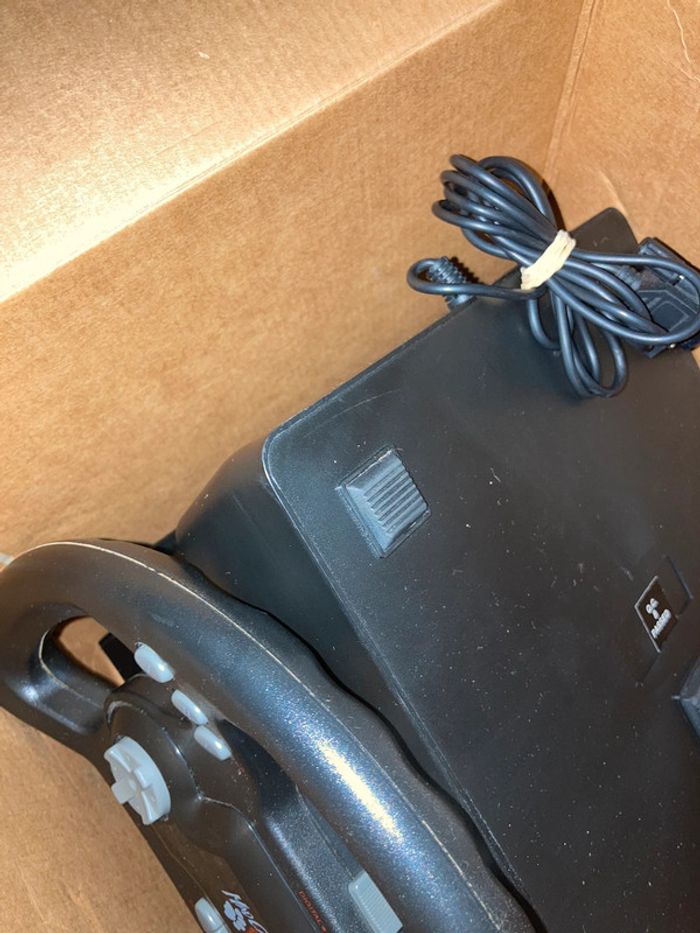 Volant Pédalier Mad Catz PS1 SLEH-0005 PlayStation - photo numéro 13