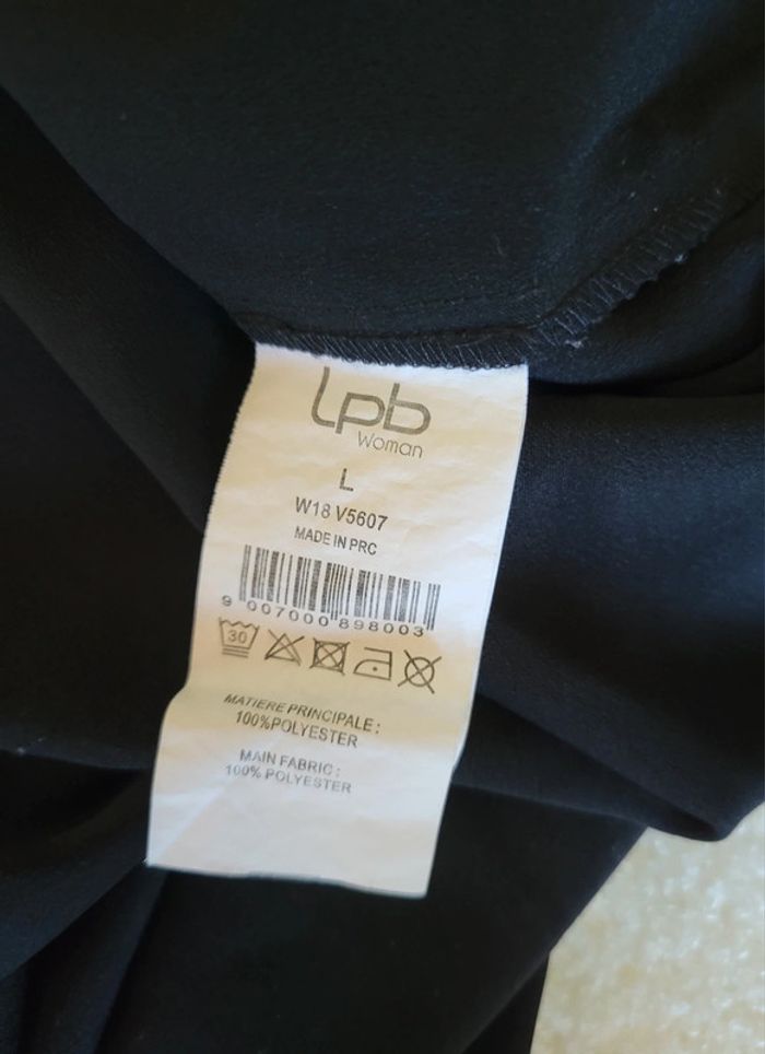 Joli haut noir LPB - photo numéro 8