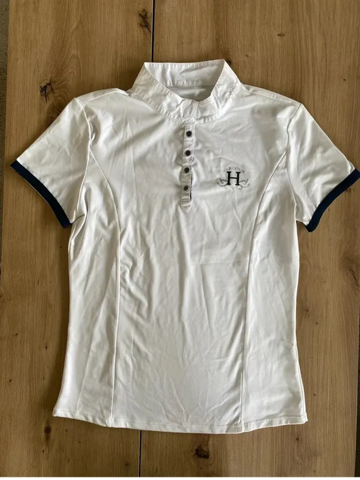 Polo Blanc Harcour – Taille L – Très Bon État