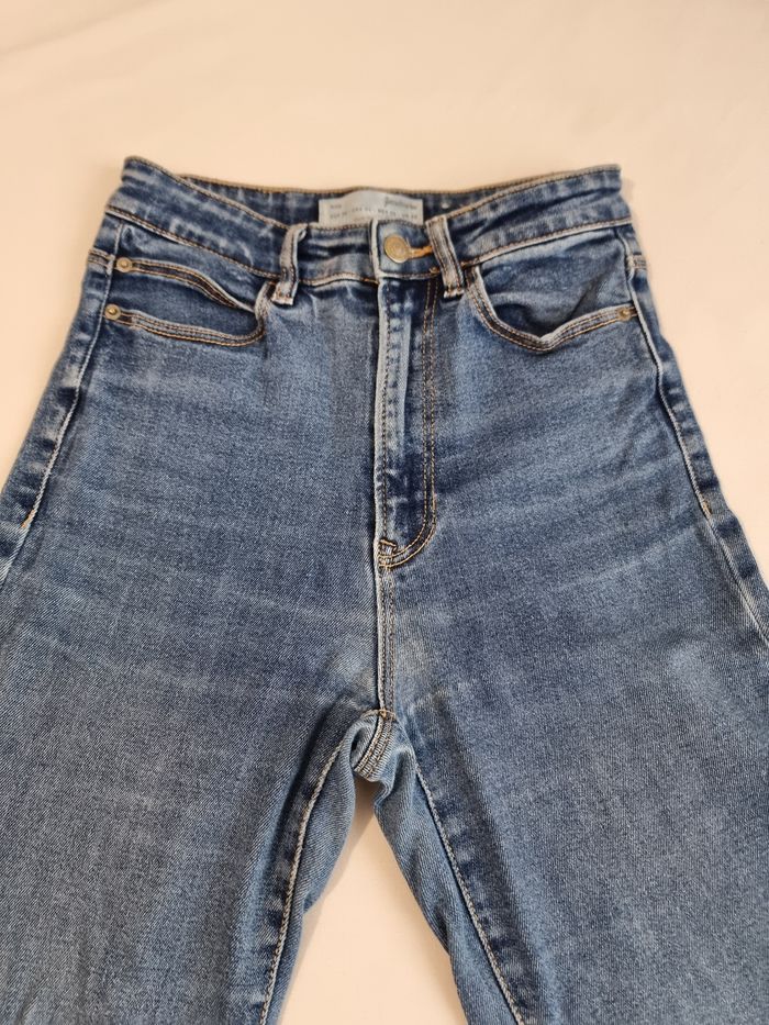 Jean mom straight Stradivarius - photo numéro 3
