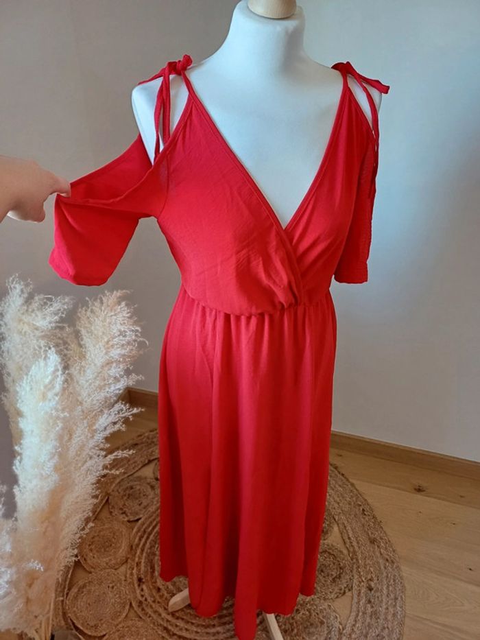 Robe longue rouge fluide à épaules dénudées neuve Estee Brown taille S/M 36/38 - photo numéro 7