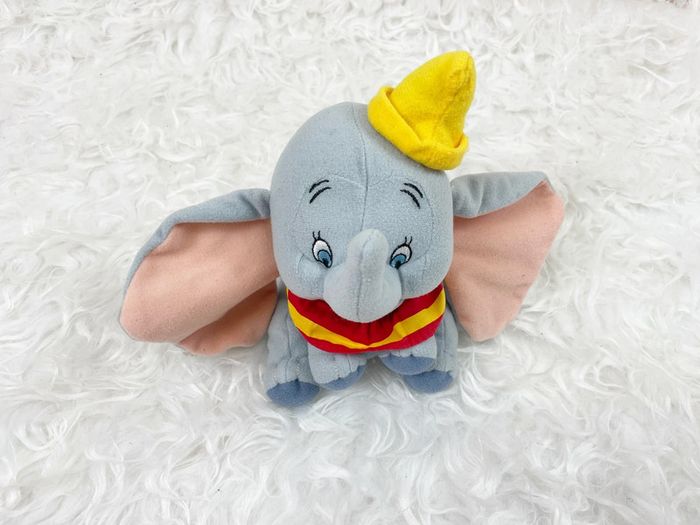 Petite Peluche Vintage Dumbo Disney (officiel) - photo numéro 2