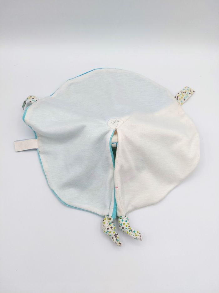 Doudou plat rond chien beige bleu écru GIPSY smile fleur étoile rouge pois - photo numéro 3