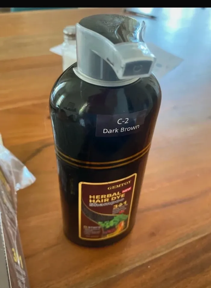 Shampoing colorant chatin foncé - photo numéro 4