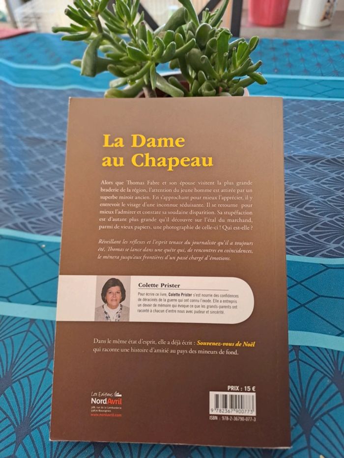 Livre La Dame au Chapeau, Colette Prister - photo numéro 2
