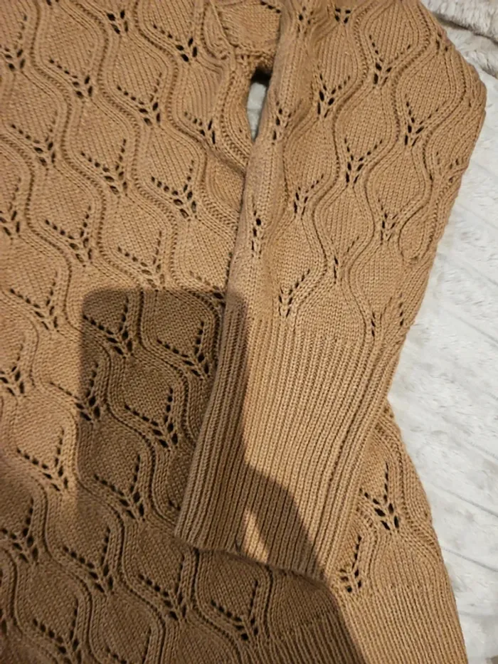 pull en laine marron clair - photo numéro 6