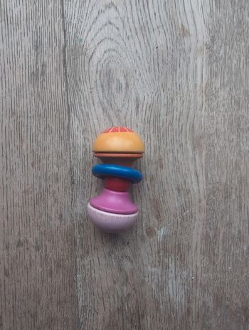 Hochet musical bois haba