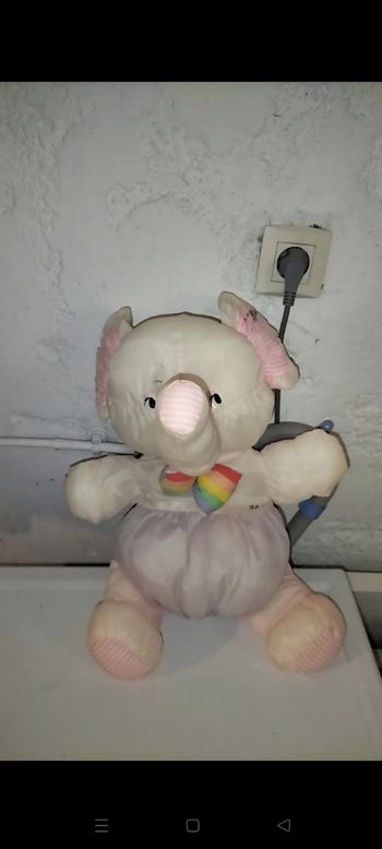 Peluche éléphant