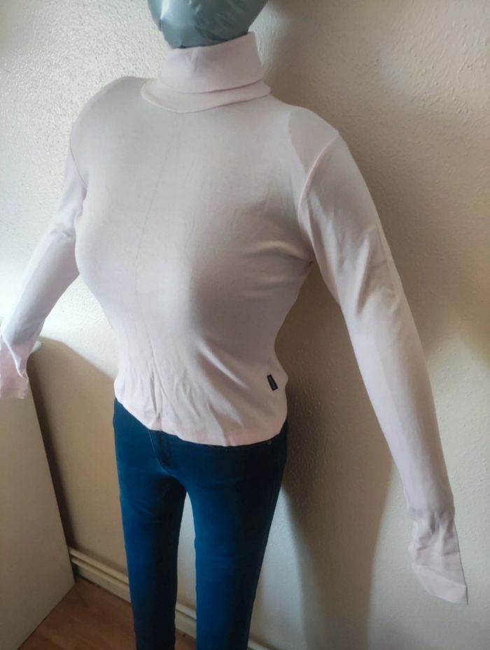 Pull fille taille 36 - photo numéro 4
